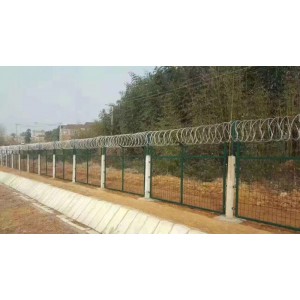 铁路隔离栅